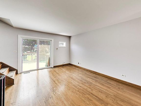 5th image of 254 Peppertree Ln