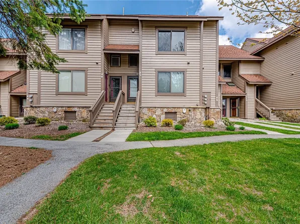 F7 Sunridge Dr, Champion, PA 15622
