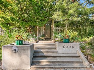 9004 SE 61st St, Mercer Island, WA 98040