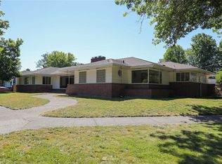 1525 18th Ave, Longview, WA 98632