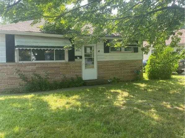 4751 Willowbrook Dr, Mentor, OH 44060