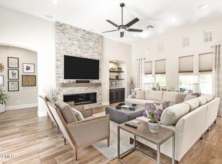 8316 E Tailfeather Dr, Scottsdale, AZ 85255