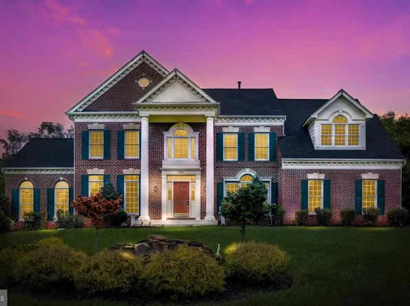 2107 Parkside Dr, Bowie, MD 20721