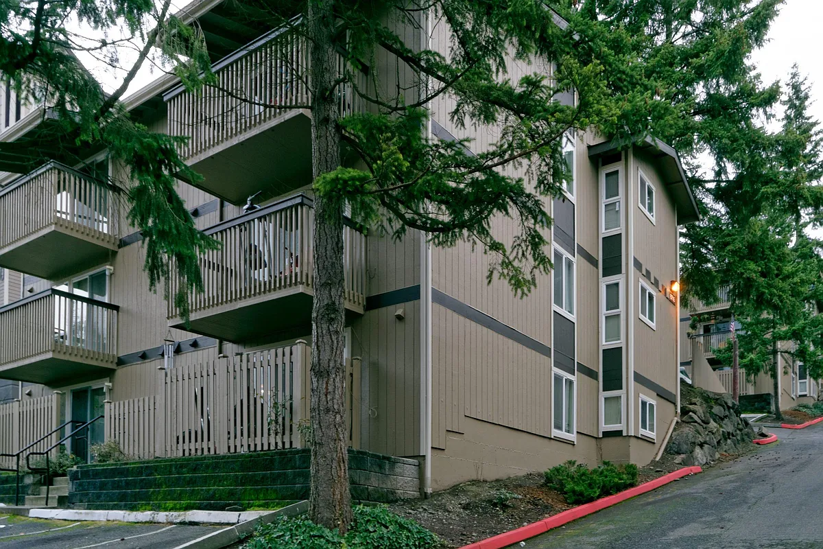 Building Photo - Terrace Hill