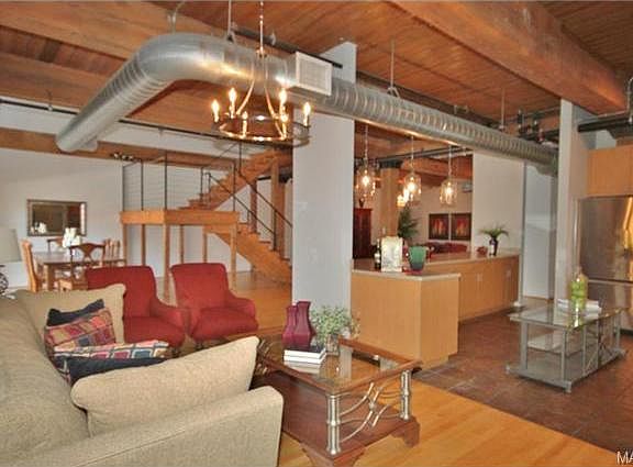 4th image of 1203 Saint Charles St APT 6B