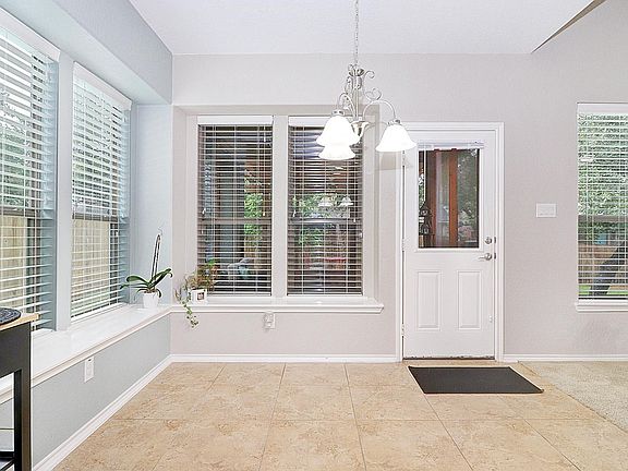 5th image of 11519 Isla Way