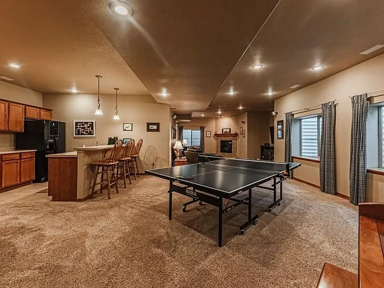 1630 Oakmont Dr — Photo 21