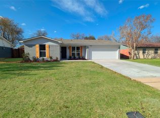 5648 De Cory Rd, Fort Worth, TX 76134