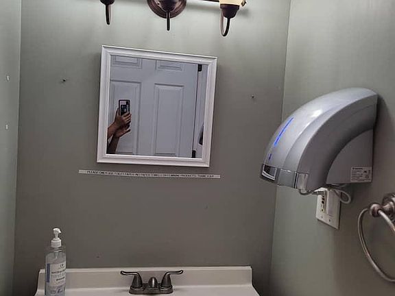 3rd image of 5403 Spey Ct
