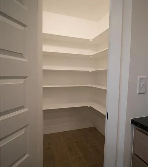 801 Lewis St — Photo 11
