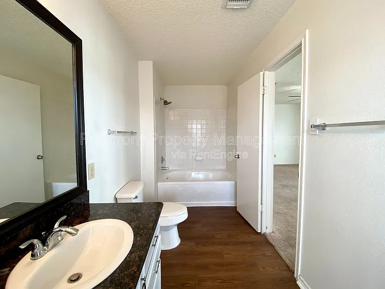 2510 Village Pkwy — Photo 42