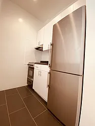 Rented by Metropolis Real Estate of Manhattan