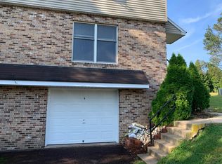 9 Hillcrest Pl, Sellersville, PA 18960