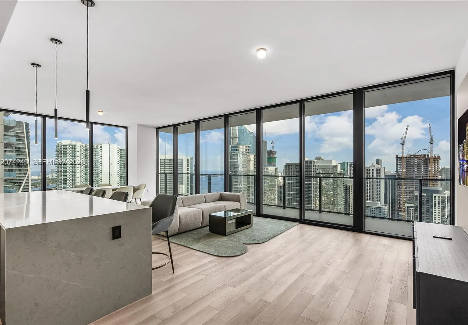 2 bed, 2.5 bath, 2450 sqft, $13,500 — Photo 1