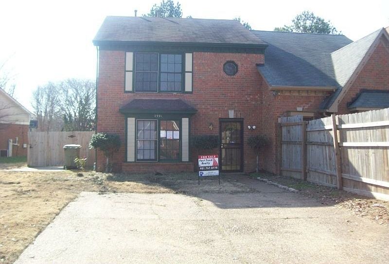 1st image of 2991 Huntington Trail Dr