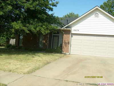13679 S Oak Pl, Glenpool, OK, 74033