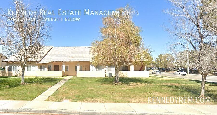1st image of 1647 Gardenia Ct APT C