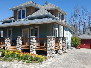 1140 Lakeshore Rd, Harbor Beach, MI 48441