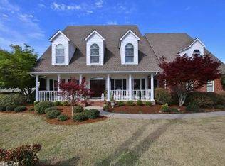 33 Bellegarde Dr, Little Rock, AR 72223