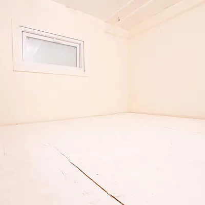 Rented by Nooklyn NYC LLC | media 44