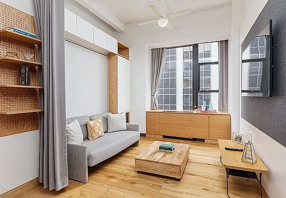 3rd image of 110 Wall St #1010
