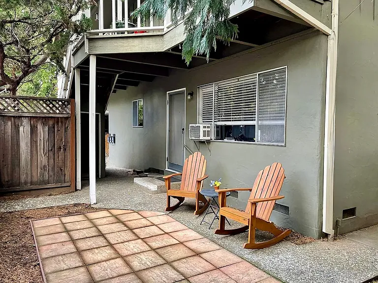 454 San Benito Ave #A — Photo 4