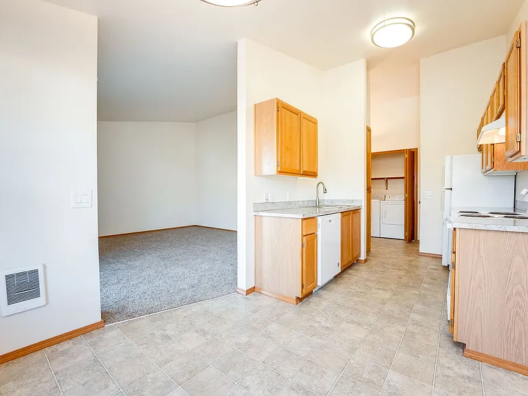 Big Meadow Apartments — Photo 26