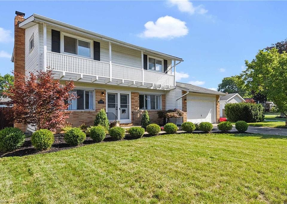1st image of 22366 Sandy Ln