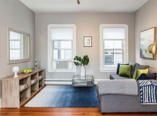 489 Green St #4, Cambridge, MA 02139