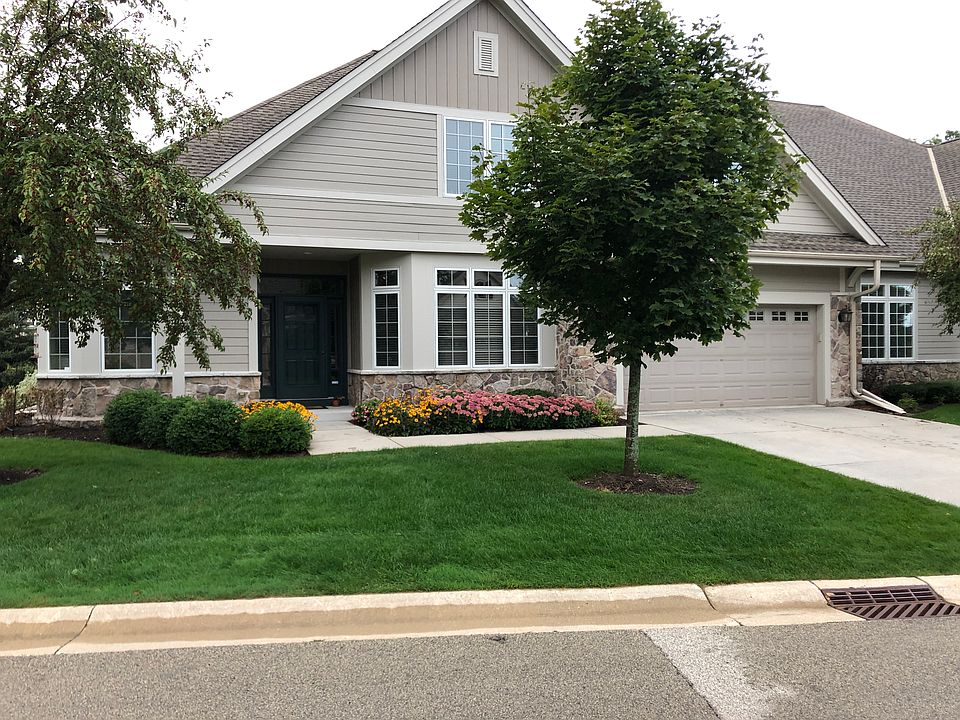 1st image of 11655 N Aster Woods Cir