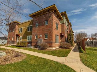314 S Main St UNIT 204, Verona, WI 53593
