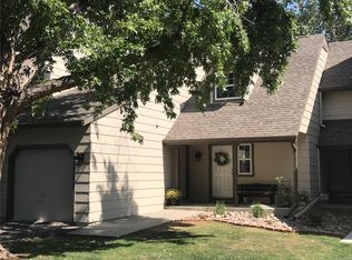 8056 Vermejo Peak, Littleton, CO 80127