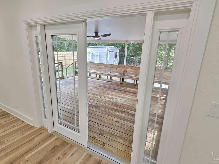 3795 Summer Dr — Photo 20
