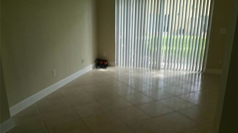 2nd image of 2121 SW 102nd Ave