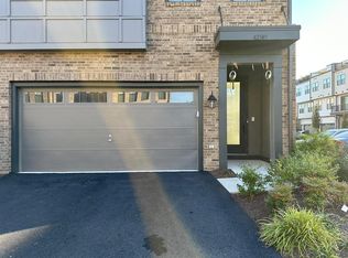 42349 Vancouver Ter, Ashburn, VA 20148