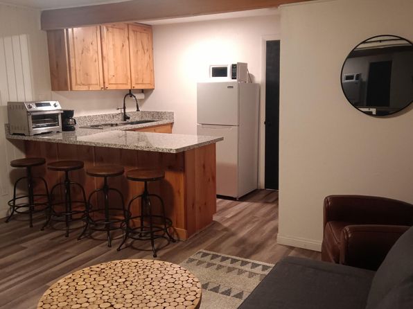 651 S Snowflake Ln #203