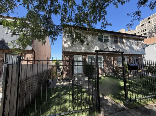 4026 W Washington Blvd, Chicago, IL 60624