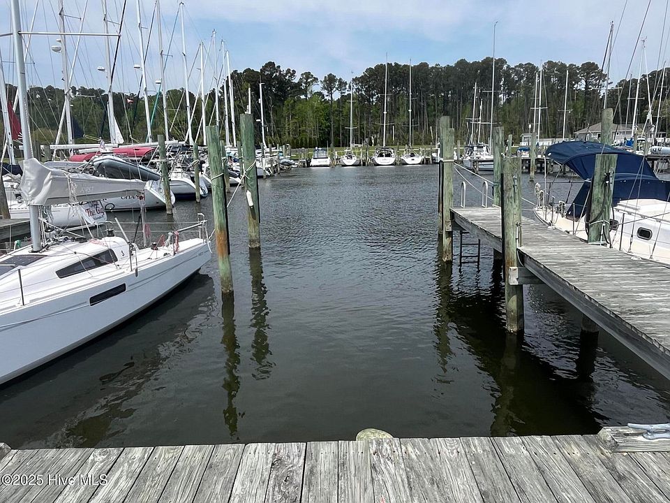 1st image of Slip 223 Pecan Grove Marina