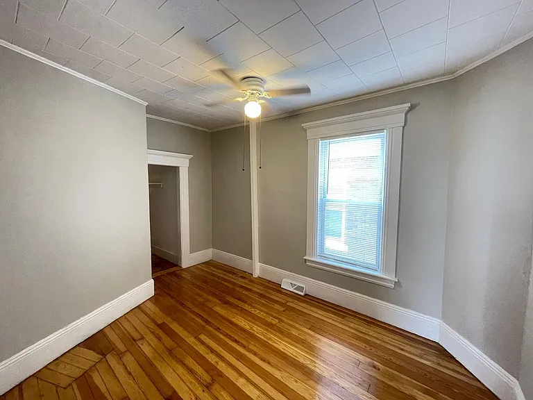 336 Amherst St #1 — Photo 8