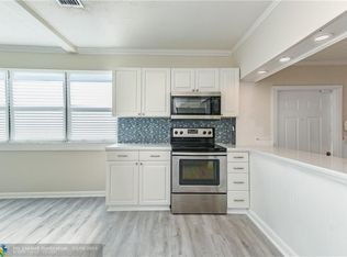 6119 SW 2nd St, Margate, FL 33068