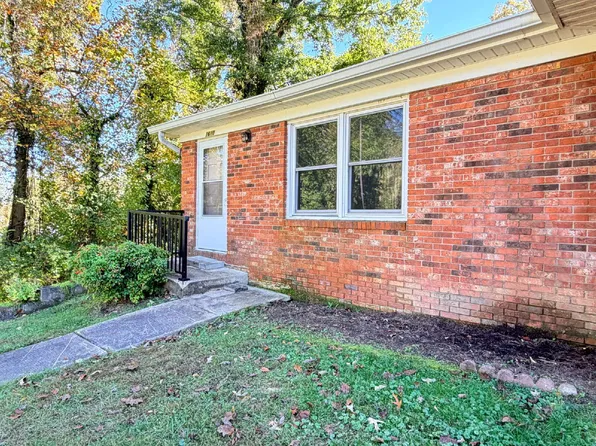 1610 Brevard Rd, Hendersonville, NC 28791