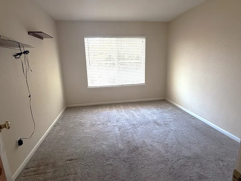 Bedroom 4 - upstairs