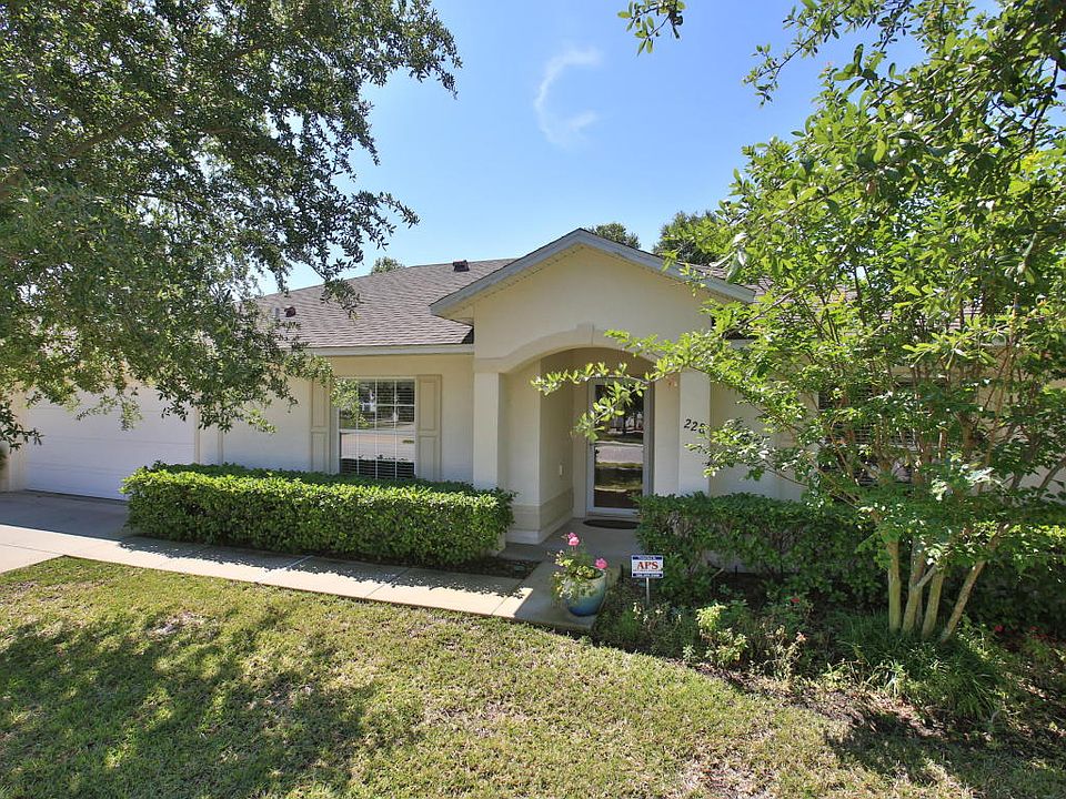 1st image of 228 Fountain Lake Blvd