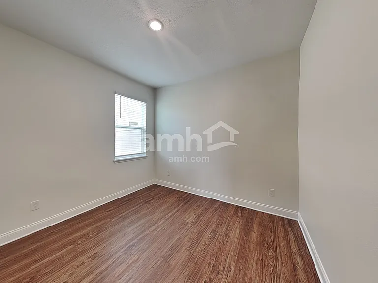 6086 Little Bluff Cir — Photo 20