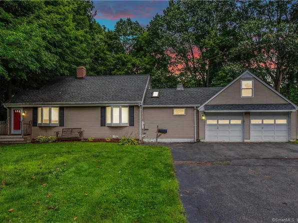 45 Pleasantview Street, Watertown, CT 06779