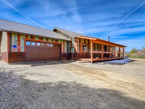 2nd image of 1525 Dichoso Street