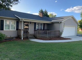204 Blair Ct, Archdale, NC 27263