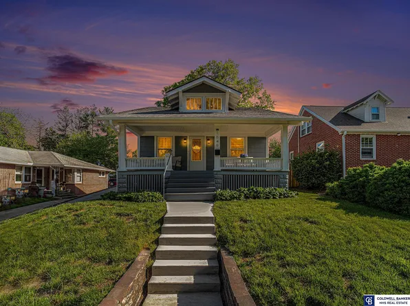 1649 Smith St, Lincoln, NE 68502