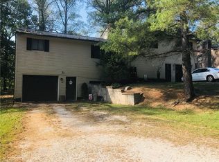 96 Forest Dr, Parkersburg, WV 26104