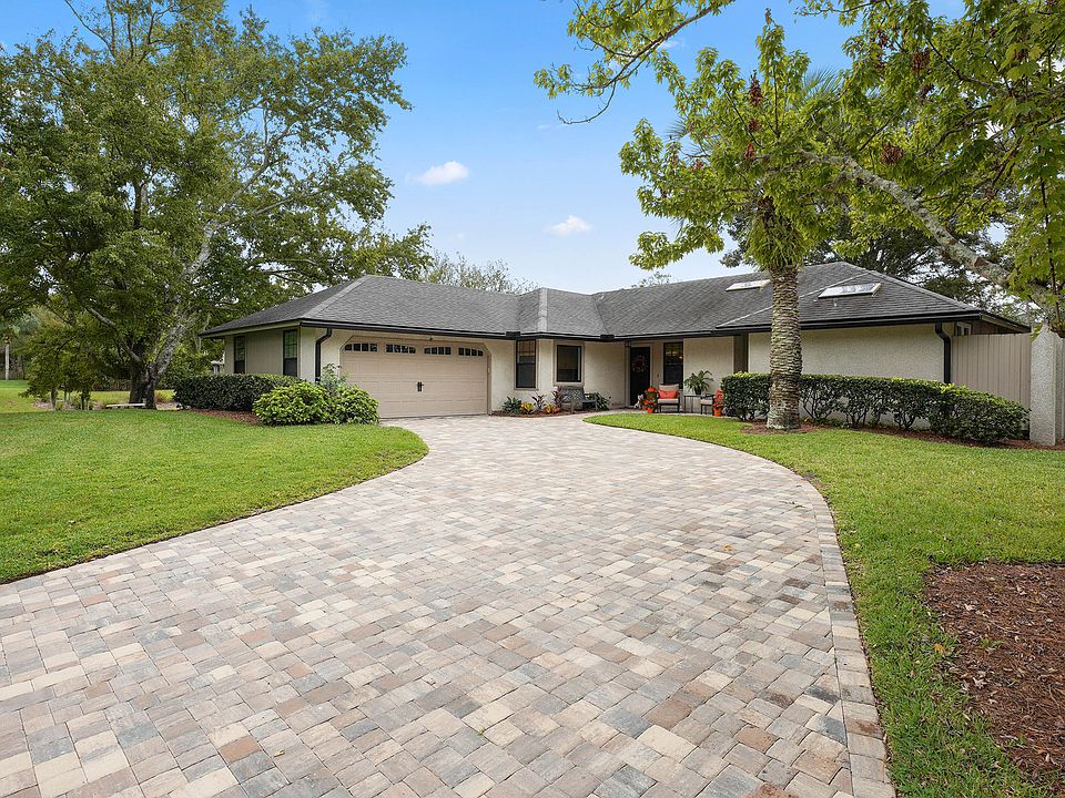 1st image of 102 Nautilus Ln
